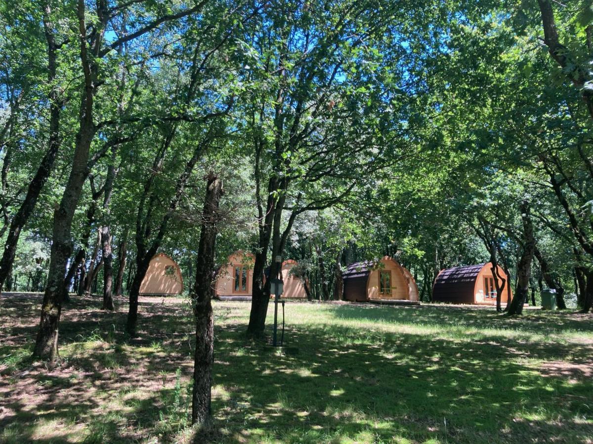 Camping Vila De Sarria Esterno foto