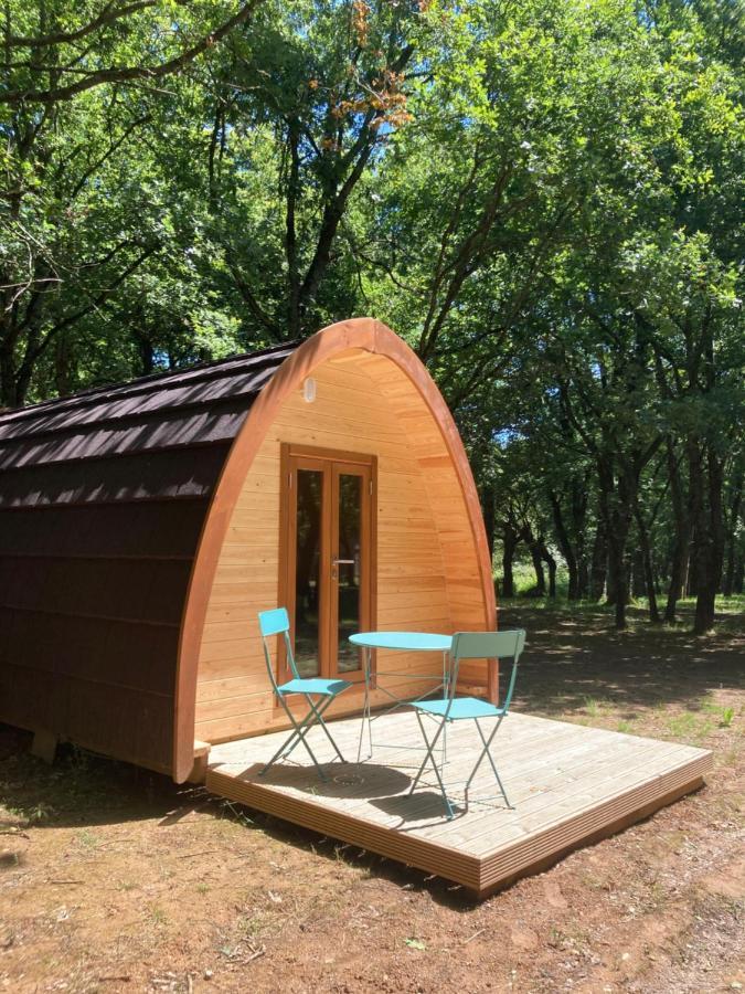 Camping Vila De Sarria Esterno foto
