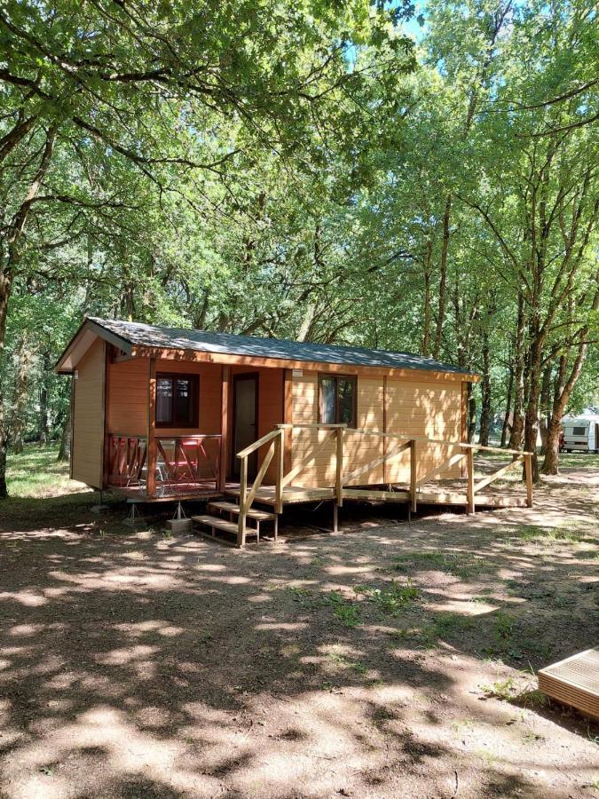 Camping Vila De Sarria Esterno foto